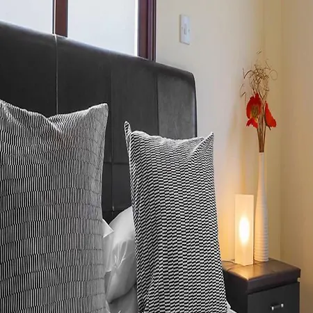 Oceanview Luxury 061