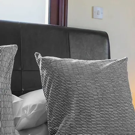 Oceanview Luxury 061 Apartment